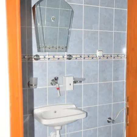 Cadis Ayvalı
